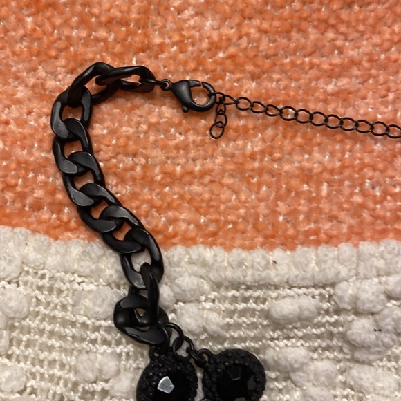 Statement necklace - Picture 3 of 3